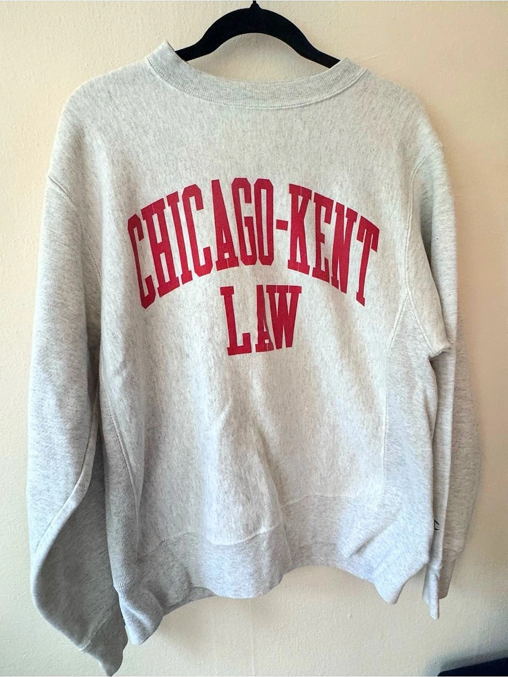 Champion Chicago-Kent Law University Reverse Weave Sweatshirt Gray & Red Sweatsh